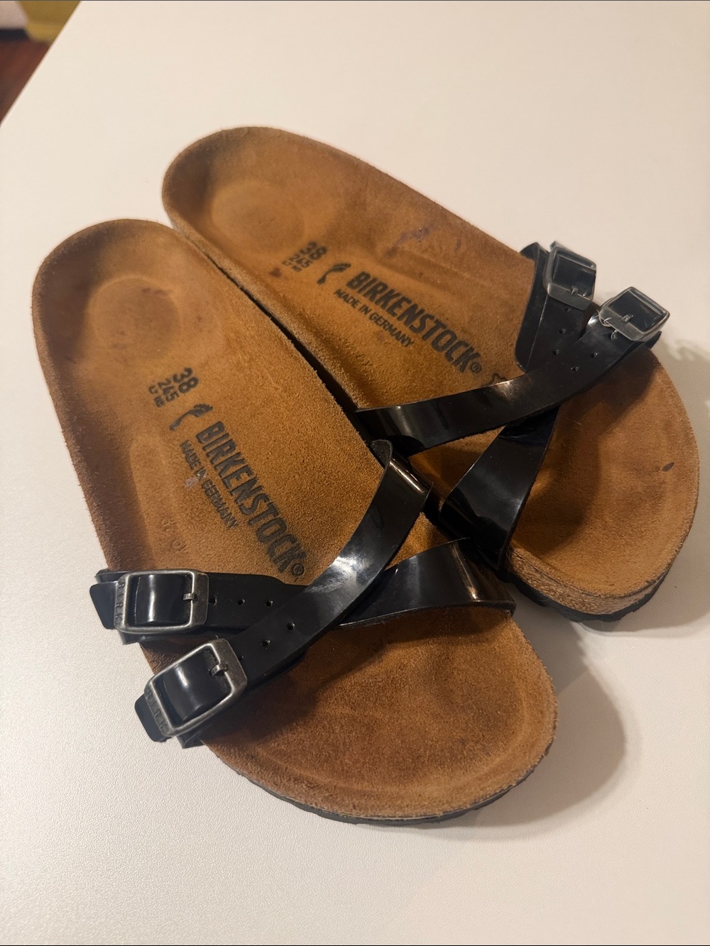Birkenstock Black Patent Mayari Crisscross Buckle Sandals sz 38